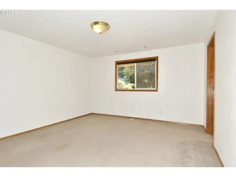 930 Haley Court Oregon City OR 97045