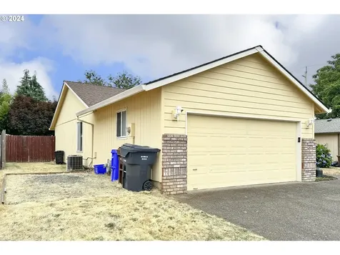 930 Haley Court Oregon City OR 97045