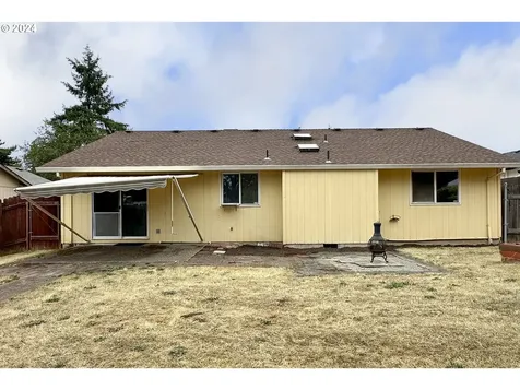930 Haley Court Oregon City OR 97045