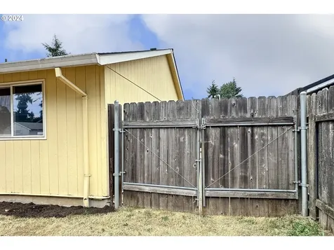 930 Haley Court Oregon City OR 97045