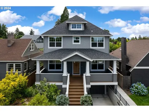 5561 Ne 36th Avenue Portland OR 97211