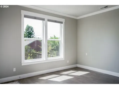 5561 Ne 36th Avenue Portland OR 97211