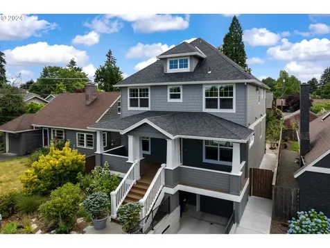 5561 Ne 36th Avenue Portland OR 97211