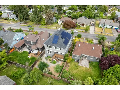 5561 Ne 36th Avenue Portland OR 97211
