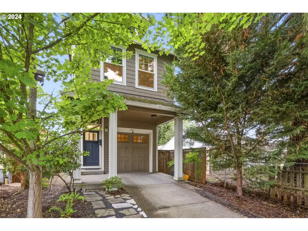 4442 Se Rural Street Portland OR 97206