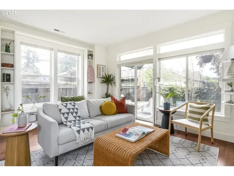 4442 Se Rural Street Portland OR 97206