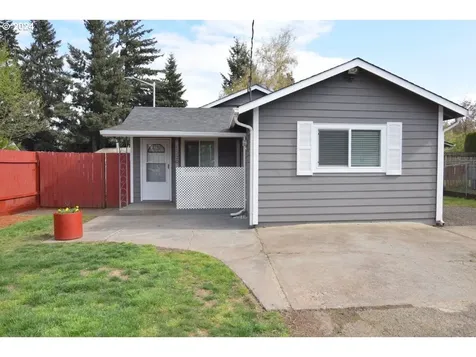 1220 Troy Street Ne Keizer OR 97303