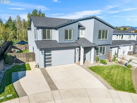 1917 Nw Tanner Court Camas WA 98607