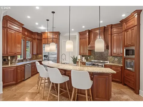 9400 SW Inverness Way Beaverton OR 97007
