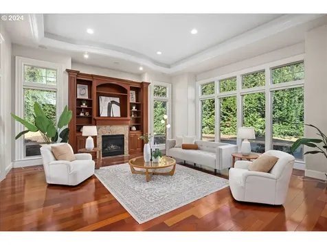 9400 SW Inverness Way Beaverton OR 97007