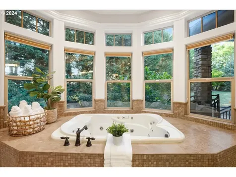 9400 SW Inverness Way Beaverton OR 97007
