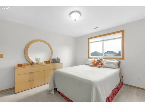 7813 NE 166th Avenue Vancouver WA 98682