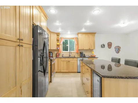 7813 NE 166th Avenue Vancouver WA 98682