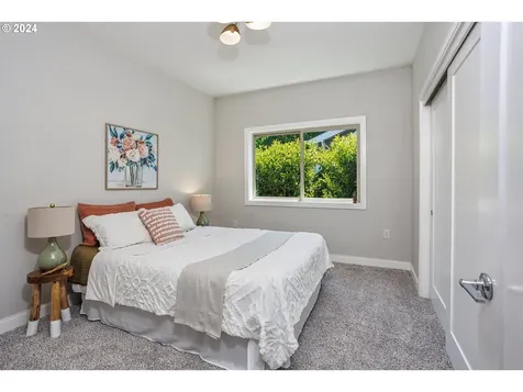 1442 Ne 71st Avenue Portland OR 97213