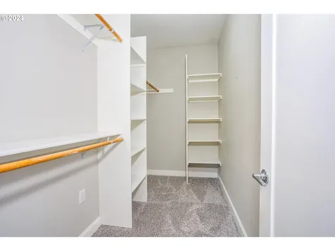 1442 Ne 71st Avenue Portland OR 97213