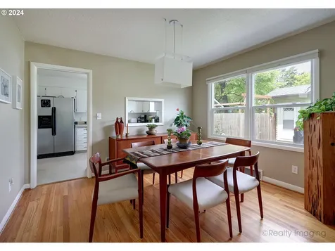 4415 Se 50th Avenue Portland OR 97206