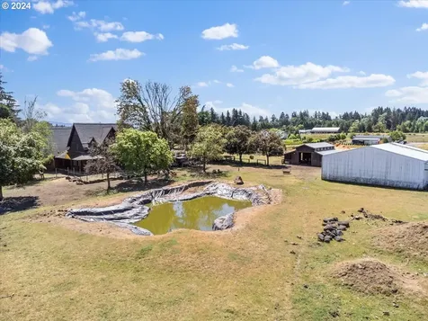 21830 Ne Highway 240 Newberg OR 97132