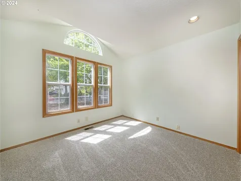 2130 Ne Trisha Drive Hillsboro OR 97124