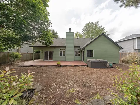 2130 Ne Trisha Drive Hillsboro OR 97124
