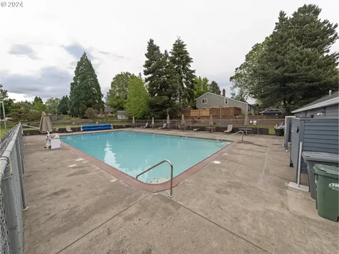 2130 Ne Trisha Drive Hillsboro OR 97124