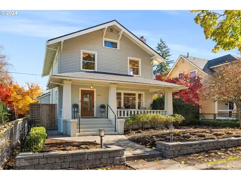 6336 N Commercial Avenue Portland OR 97217