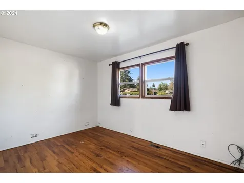 620 Ne 191st Avenue Portland OR 97230