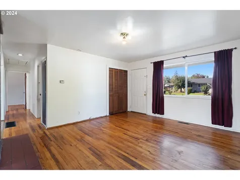 620 Ne 191st Avenue Portland OR 97230