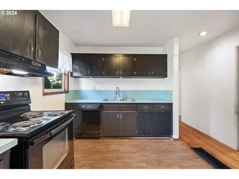 620 Ne 191st Avenue Portland OR 97230
