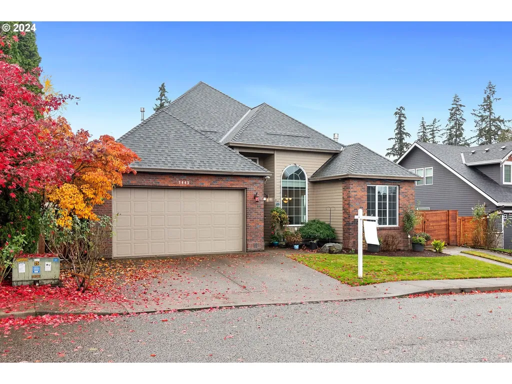 1443 NE 11th Avenue Canby OR 97013
