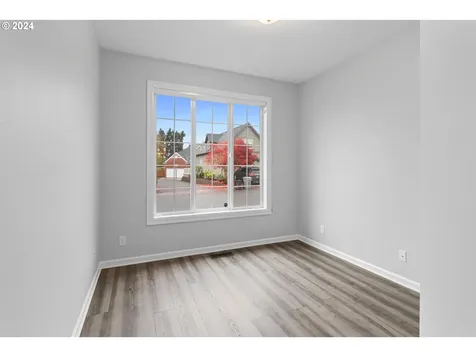 1443 NE 11th Avenue Canby OR 97013