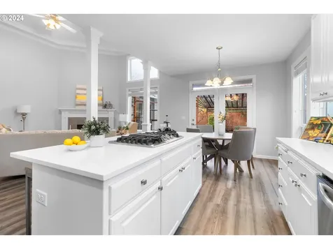 1443 NE 11th Avenue Canby OR 97013