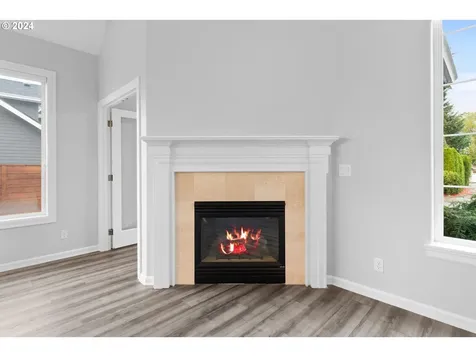 1443 NE 11th Avenue Canby OR 97013