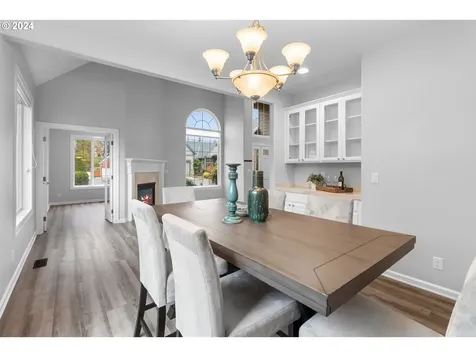 1443 NE 11th Avenue Canby OR 97013