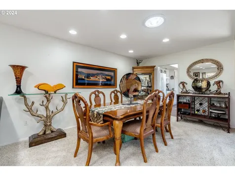 15475 Sw Oaktree Lane Portland OR 97224
