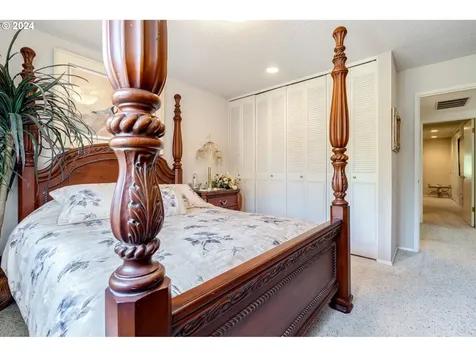 15475 Sw Oaktree Lane Portland OR 97224