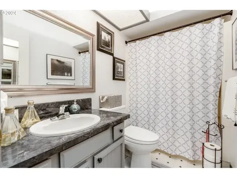 15475 Sw Oaktree Lane Portland OR 97224