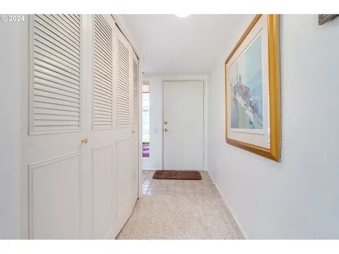 15475 Sw Oaktree Lane Portland OR 97224