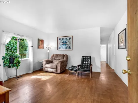 424 Pacific Drive Hammond OR 97121