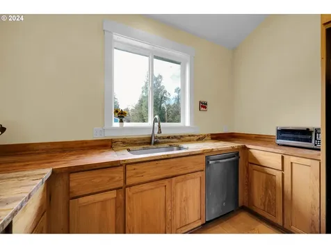 39956 Little Fall Creek Road Fall Creek OR 97438