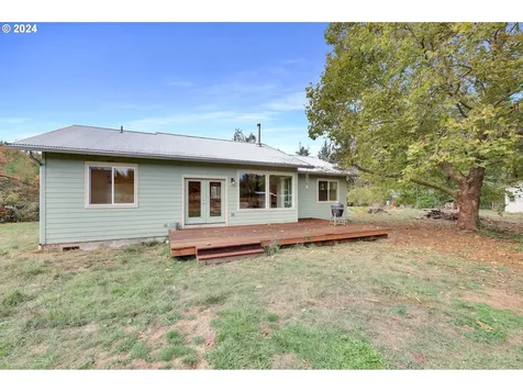 39956 Little Fall Creek Road Fall Creek OR 97438