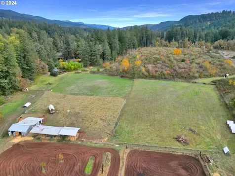 39956 Little Fall Creek Road Fall Creek OR 97438