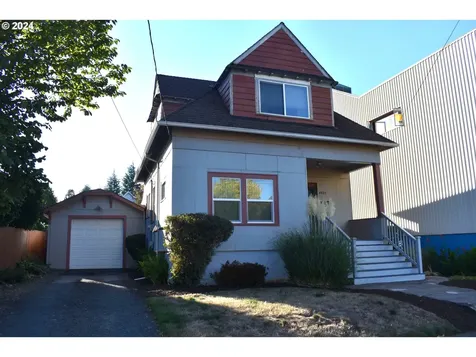 4925 NE Mallory Avenue Portland OR 97211