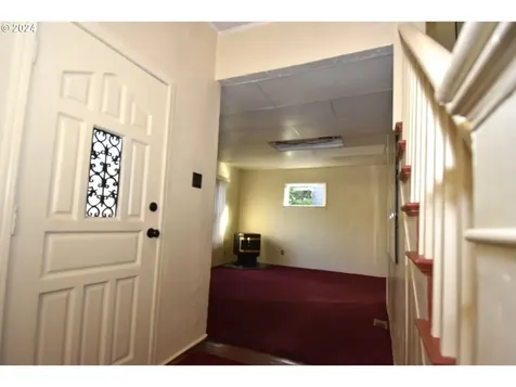 4925 NE Mallory Avenue Portland OR 97211