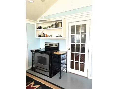 3318 SE Woodburn Road Washougal WA 98671