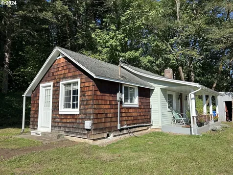 3318 SE Woodburn Road Washougal WA 98671