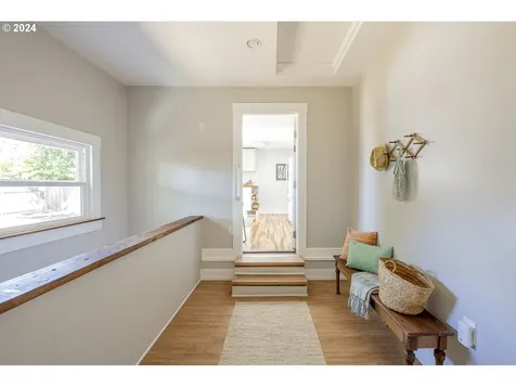 5247 Se Malden Street Portland OR 97206