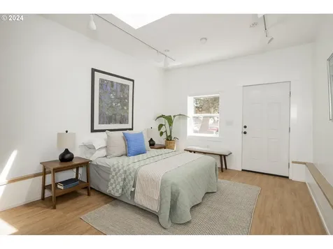 5247 Se Malden Street Portland OR 97206