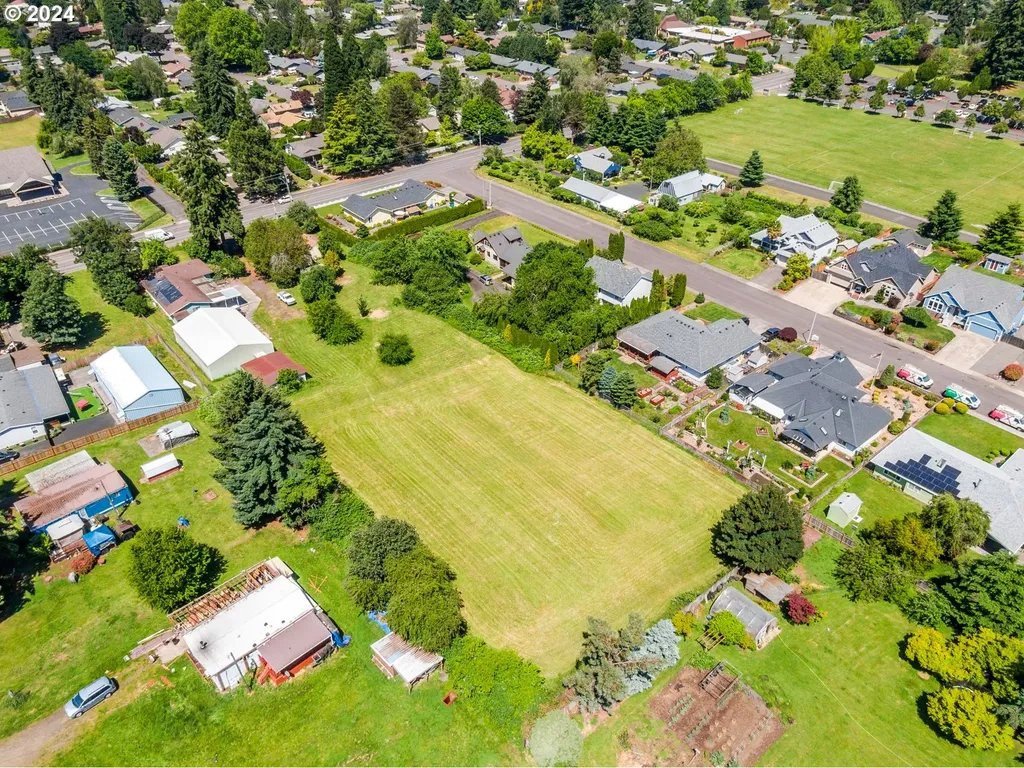 8805 Nw 9th Avenue Vancouver WA 98665