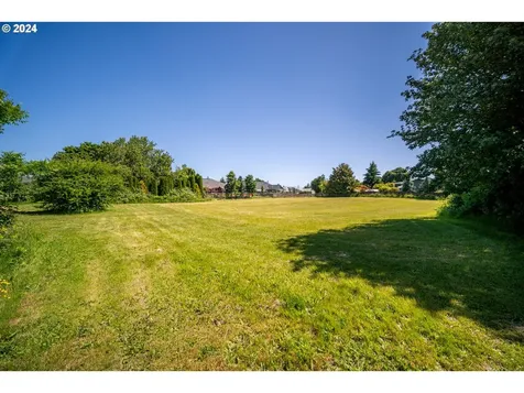 8805 Nw 9th Avenue Vancouver WA 98665