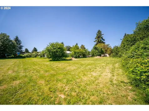 8805 Nw 9th Avenue Vancouver WA 98665
